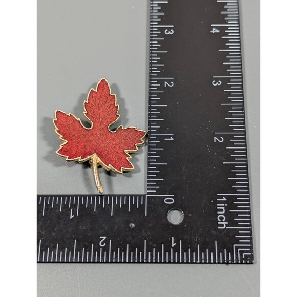 Vintage Guilloche Enamel Red Maple Leaf Pin Brooch Fall Autumn - Picture 8 of 8